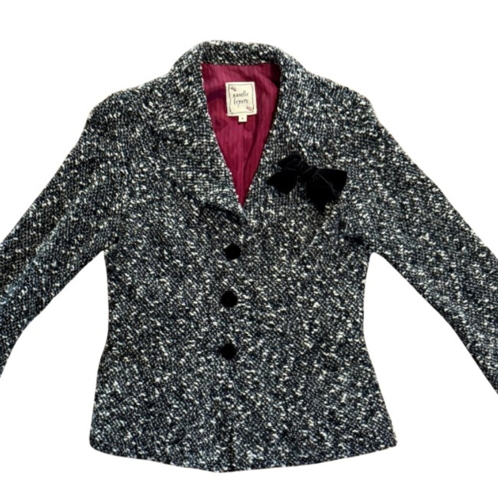 Nanette Lepore boucle 3 Button blazer with velvet Bow women’s Size Medium EUC - Picture 2 of 2